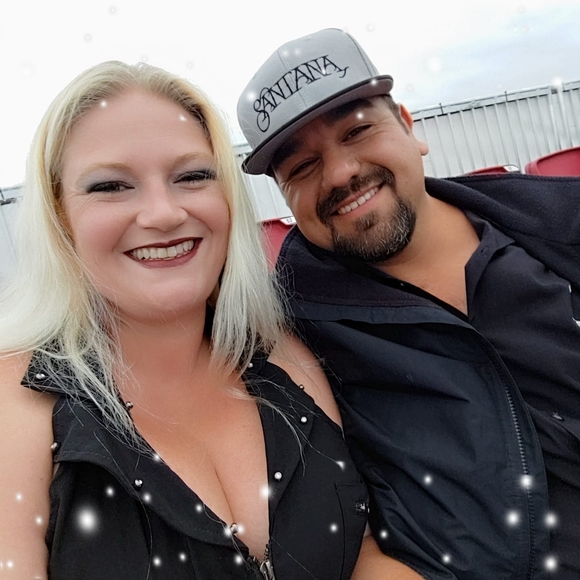 Meet your Posher, Christina - Picture 1 of 1